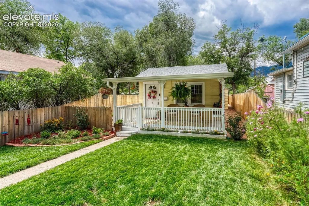 2317 W Uintah Street, Colorado Springs