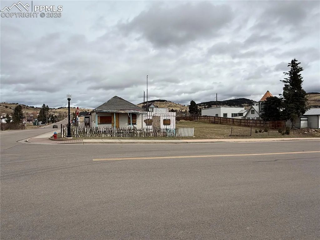 239 W Bennett Avenue, Cripple Creek