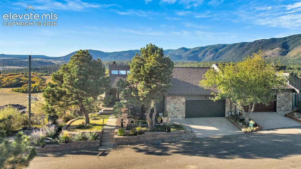4500 Sentinel Rock Na, Larkspur
