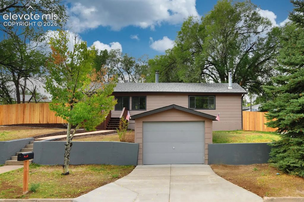 2529 E Columbia Street, Colorado Springs