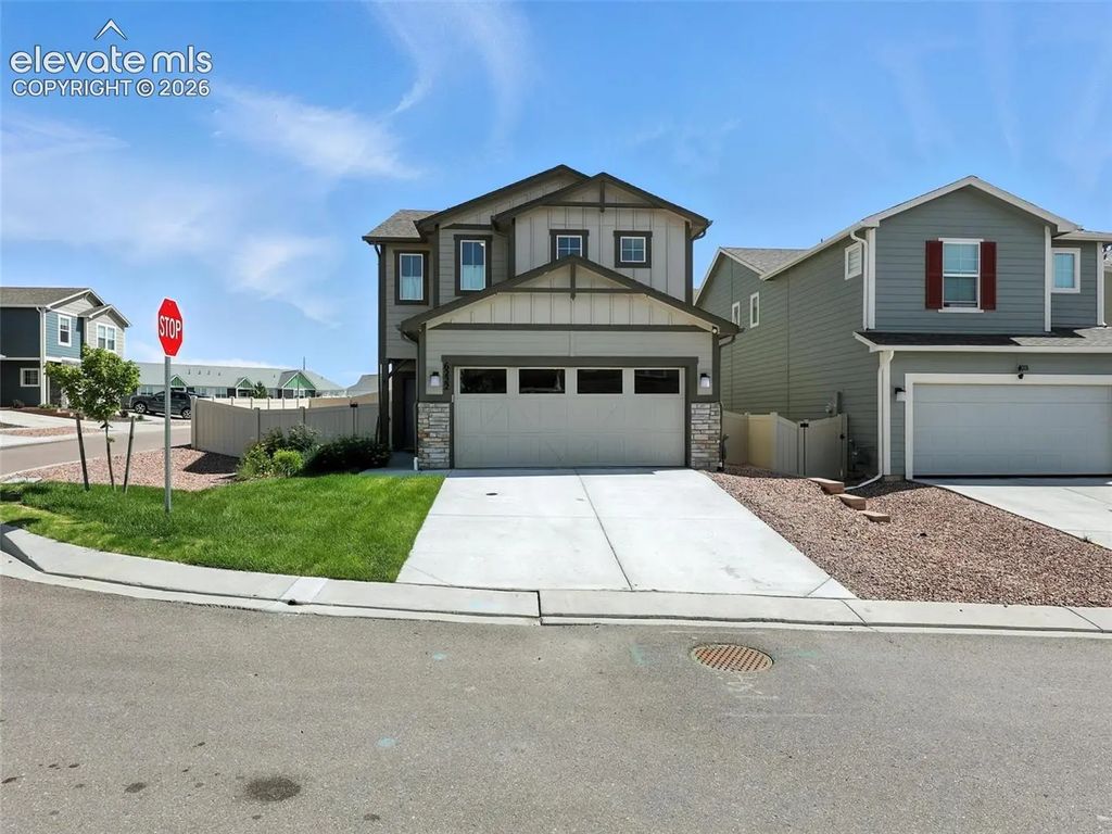 6222 Barr Point, Colorado Springs