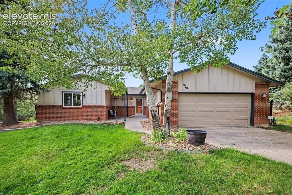 9381 Mcshane Court, Parker
