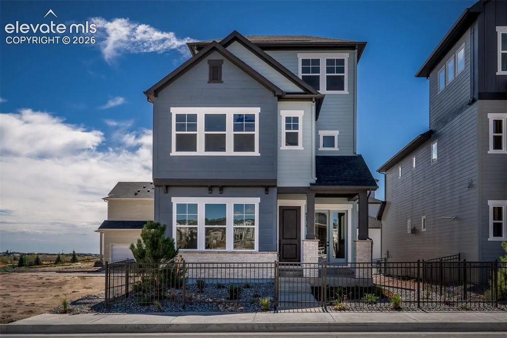 6731 Knapp Drive, Colorado Springs