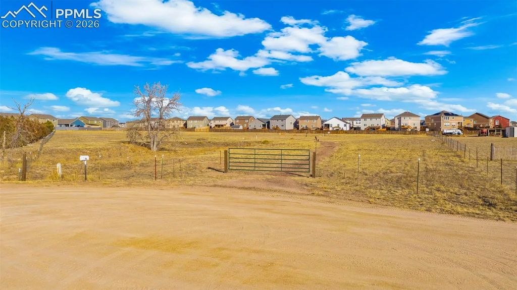11430 Owl Place, Peyton