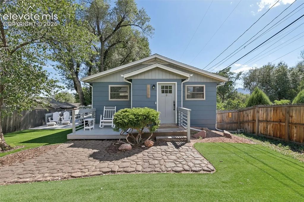 2221 E Uintah Street, Colorado Springs