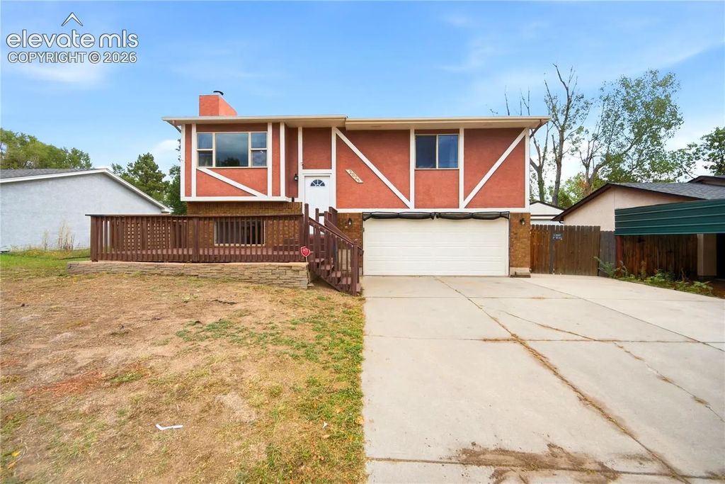 2025 Heathercrest Drive, Colorado Springs