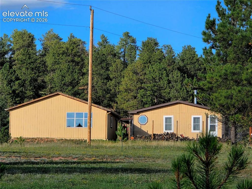 891 S Mountain Estates Road, Florissant