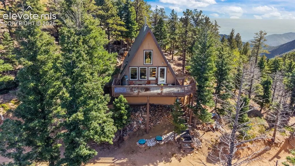 6840 Eagle Mountain Road, Manitou Springs