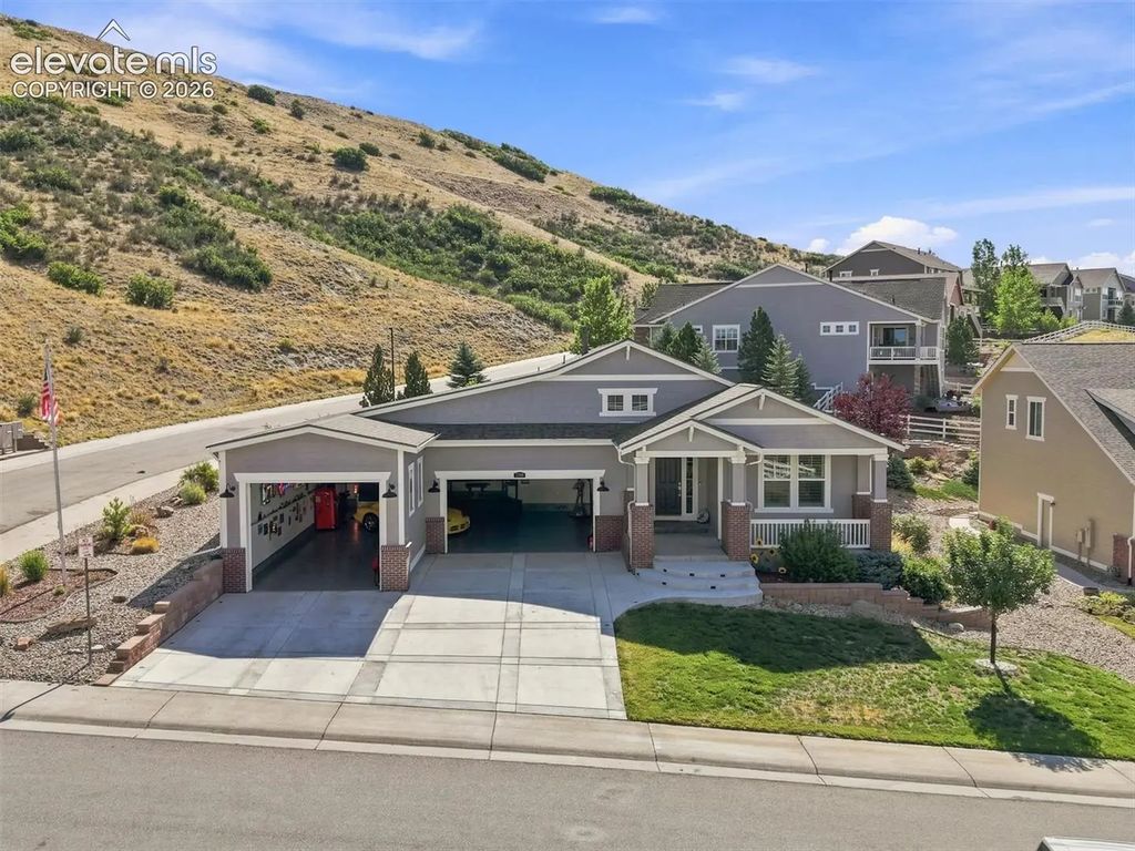 N/A, Castle Rock