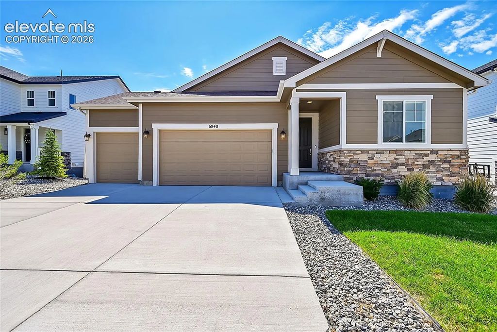 6848 Petunia Place, Castle Rock
