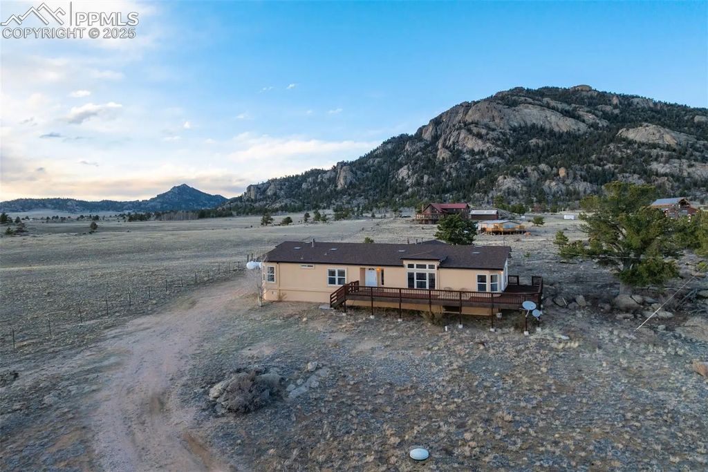 688 Tiara Drive, Lake George