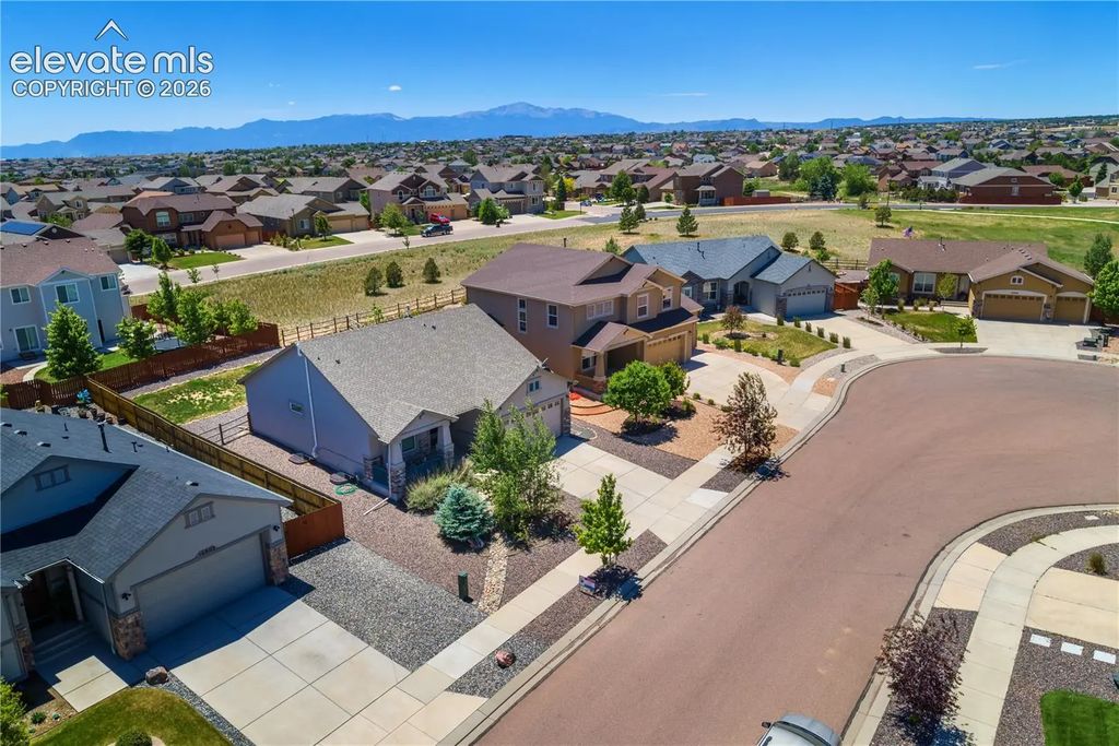 10614 Mt Emerald Drive, Peyton