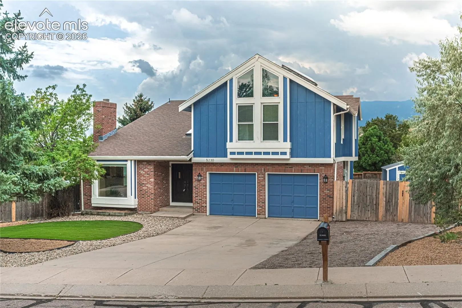 Residential Real Estate for Sale located in the neighborhood of Mountain Shadows, in the city of Colorado Springs, CO