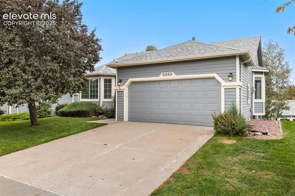 6689 Showhorse Court, Colorado Springs