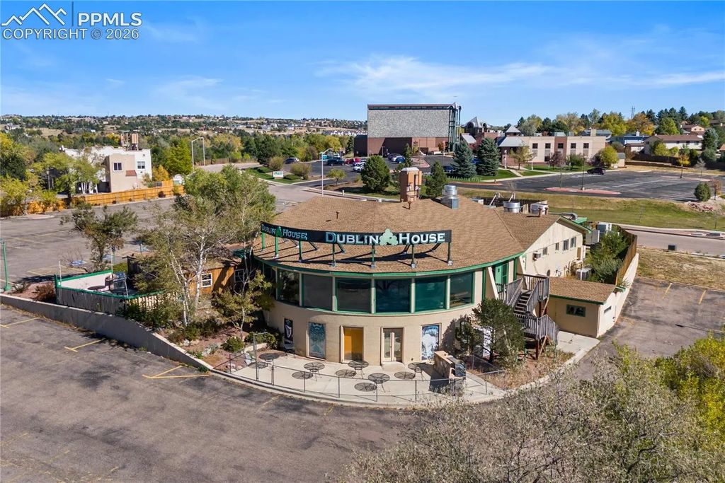 1850 Dominion Way, Colorado Springs