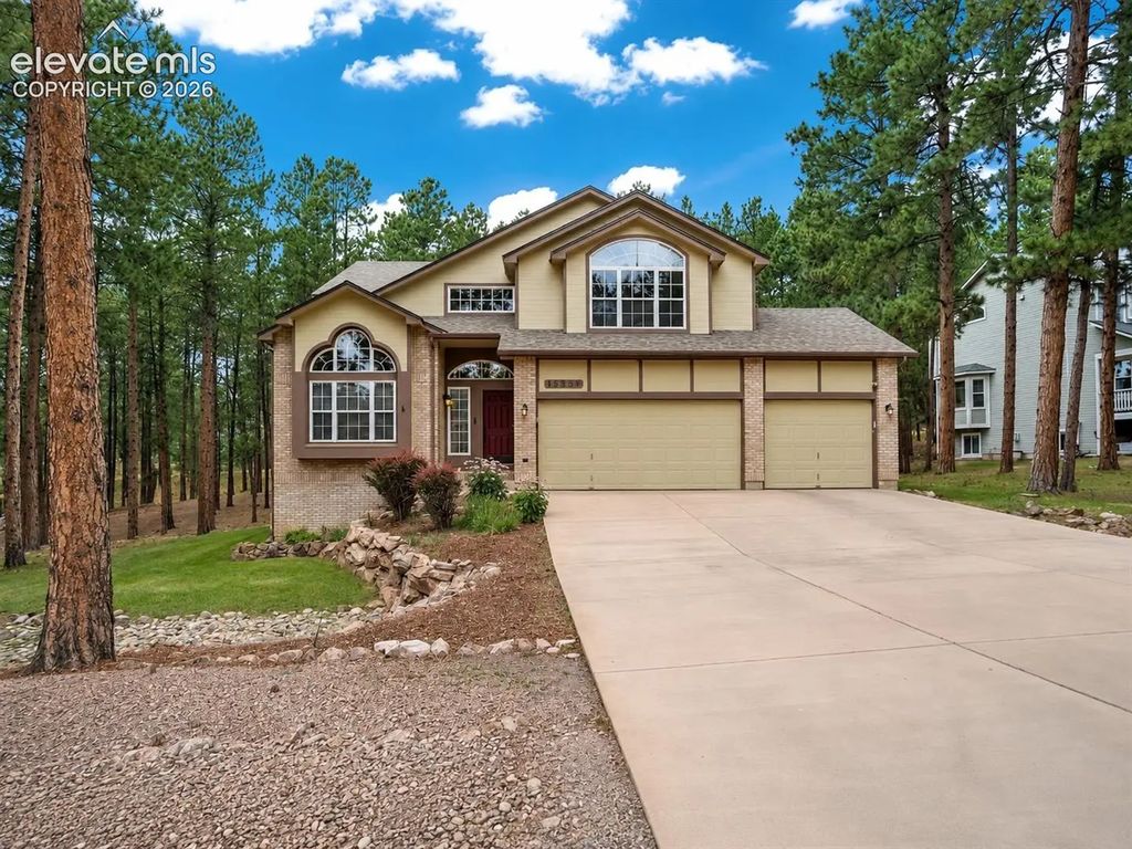 15955 Longmeadow Lane, Colorado Springs