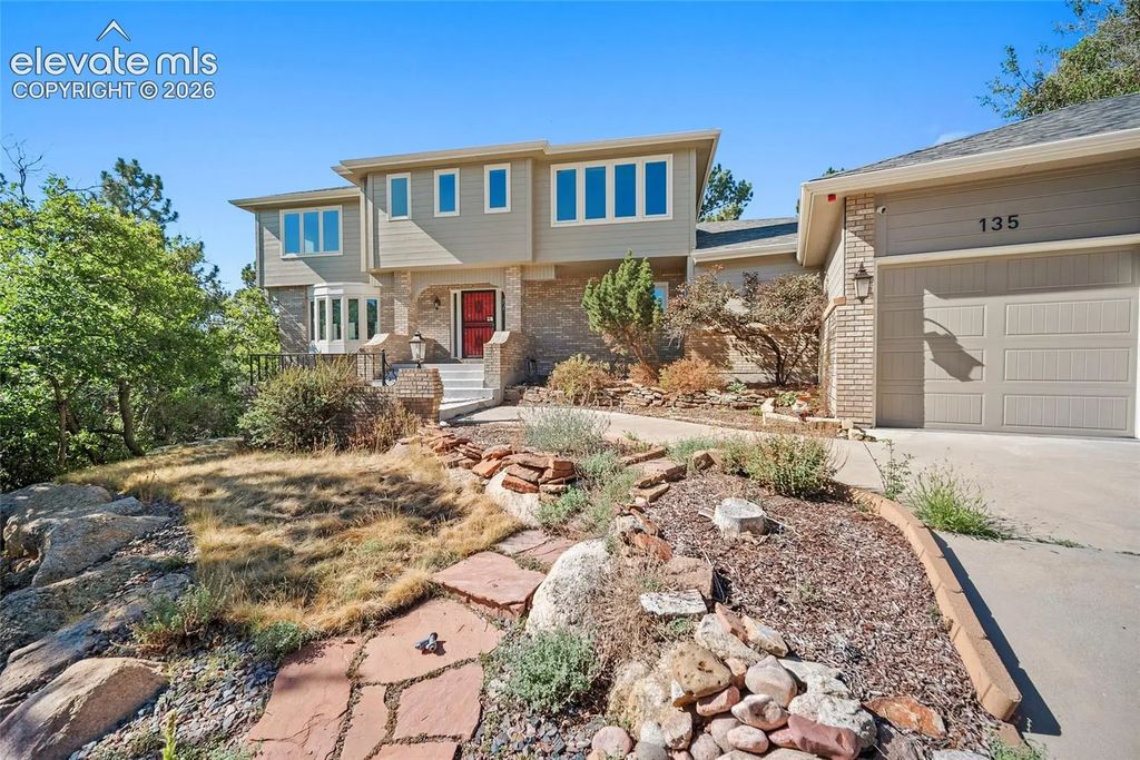 135 Grayson Court, Colorado Springs