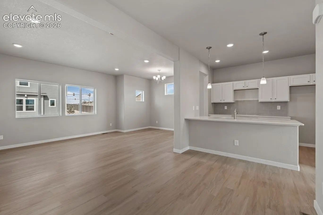 Colorado Springs Real Estate - MLS # 6372310, Residential real estate for Sale in Overlook at Spring Creek, MLS Listings # 6372310
