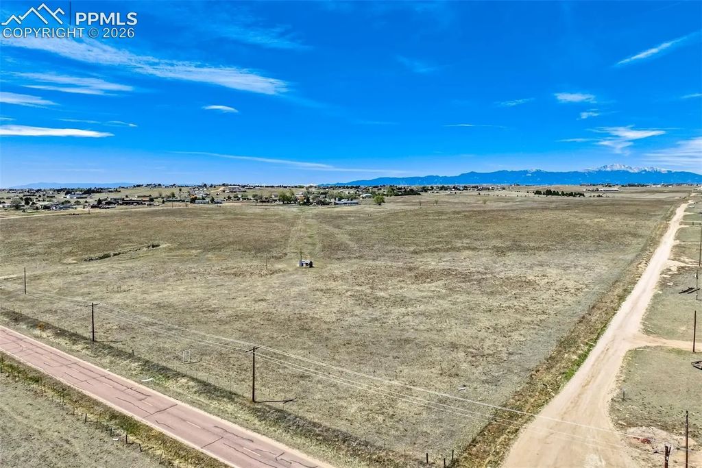 4630 Murr Road, Peyton