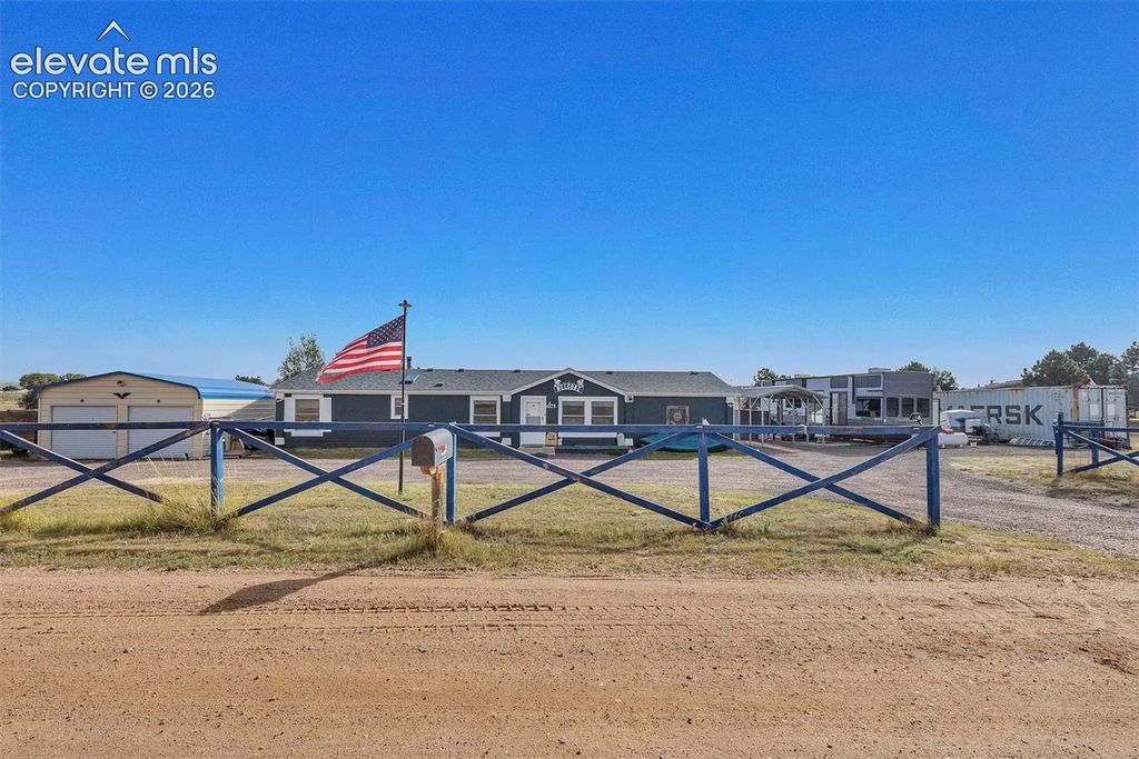 4175 Feather Ridge Drive, Peyton