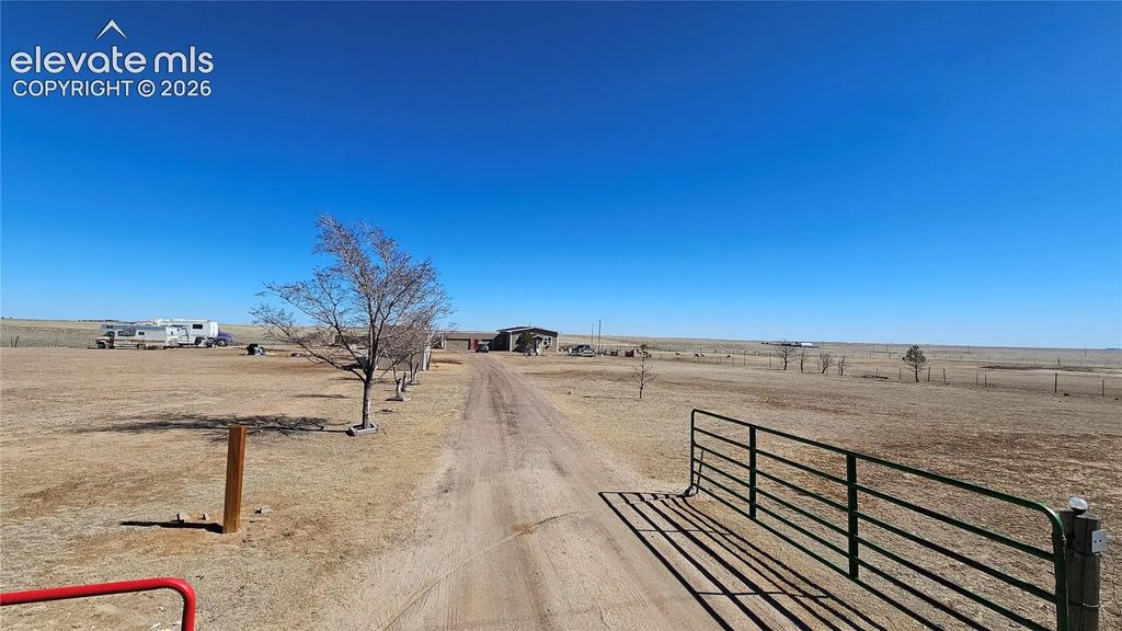 3835 Sengbeil Road, Yoder