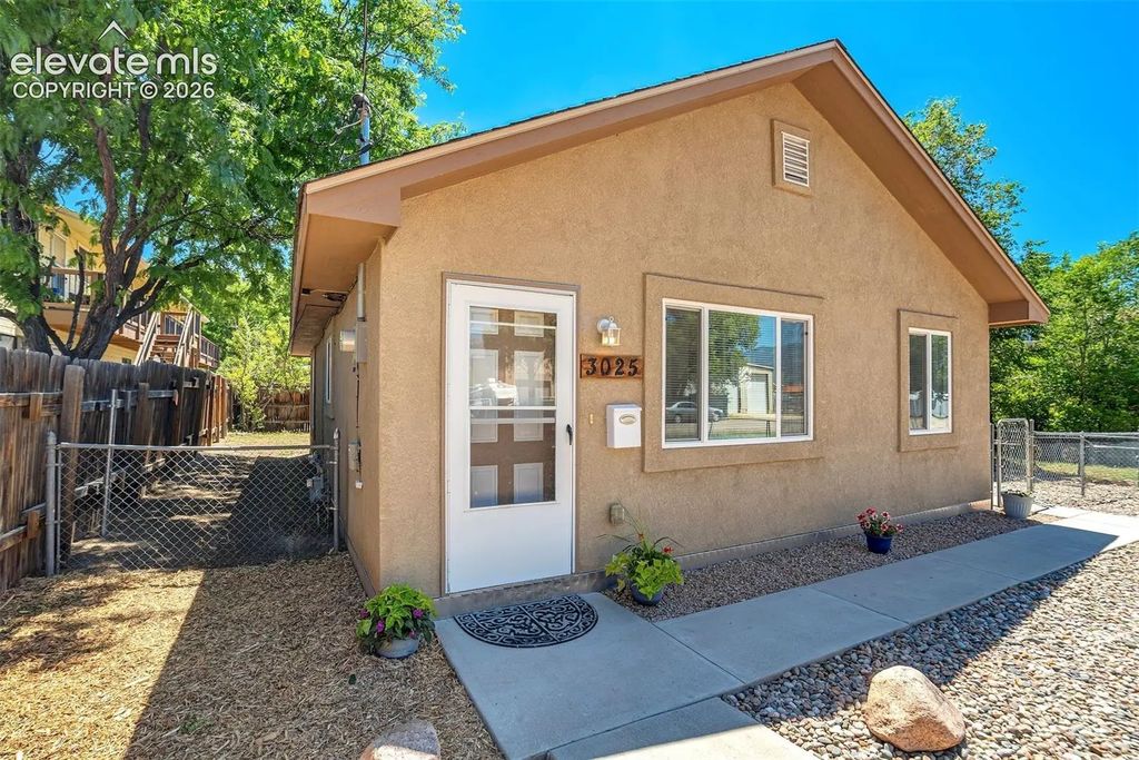 3025 Grandview Street, Colorado Springs