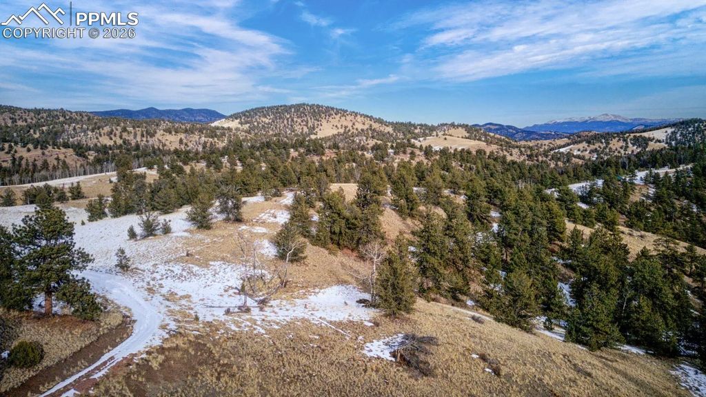13 Buckhorn Trail, Guffey