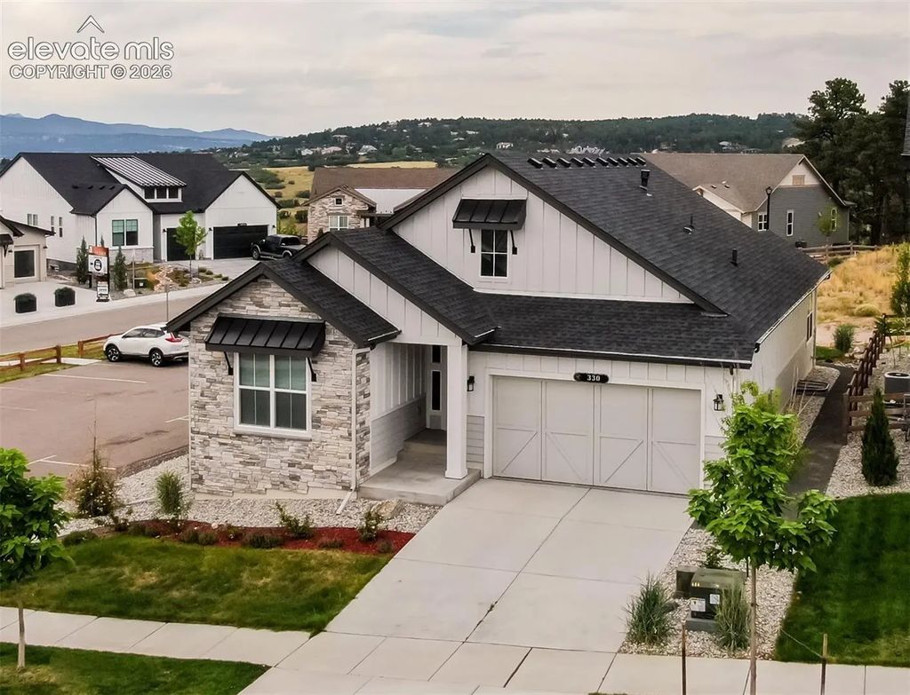 330 E Lost Pines Drive, Monument