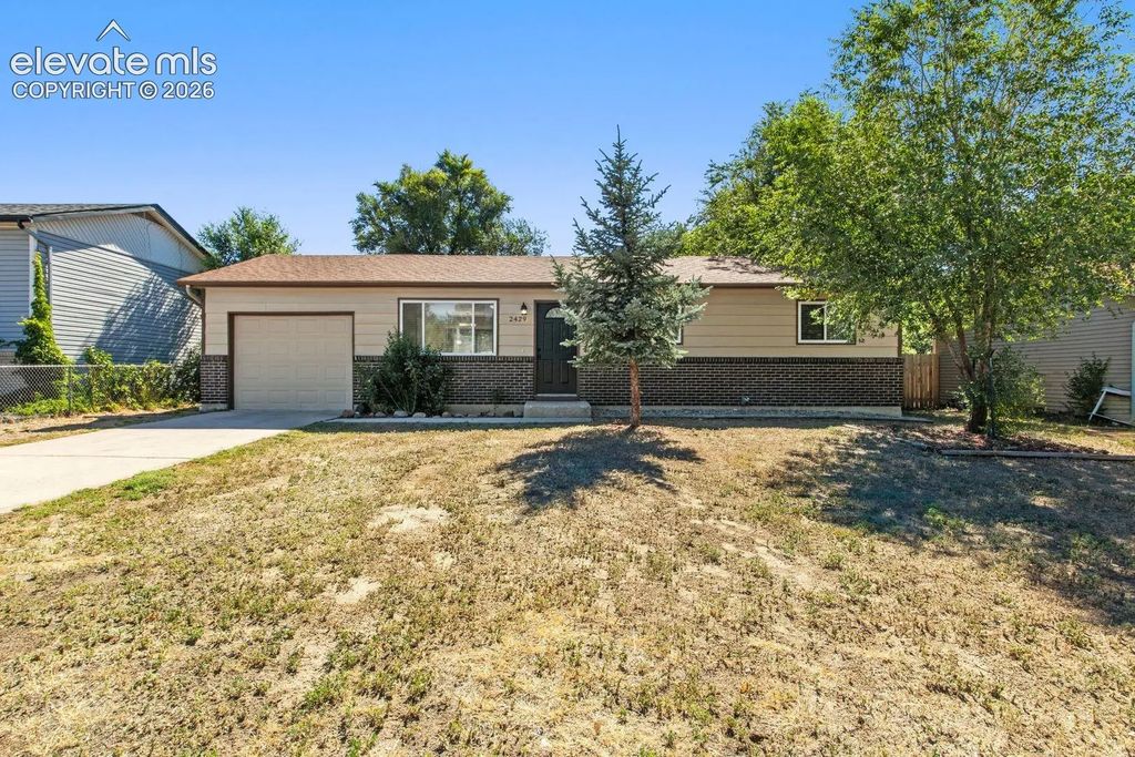 2429 W Anjelina Circle, Colorado Springs