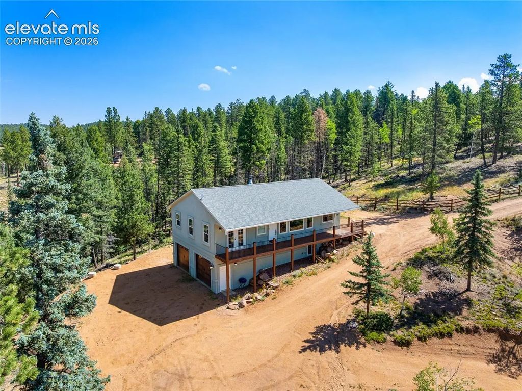 2775 Pathfinder Road, Florissant