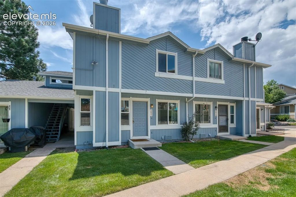 2621 Hearthwood Lane, Colorado Springs