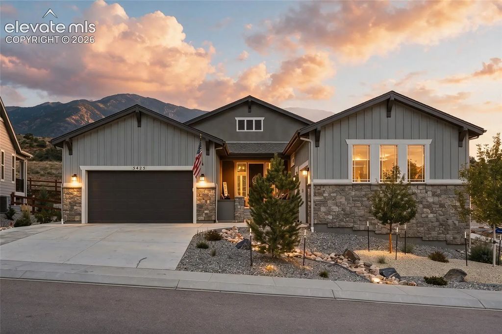 5425 Mesa Top Drive, Monument