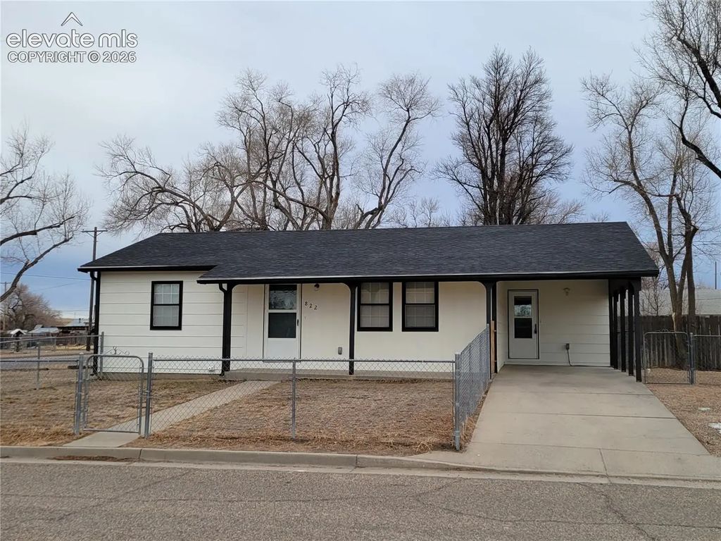 822 E 12th Street, La Junta