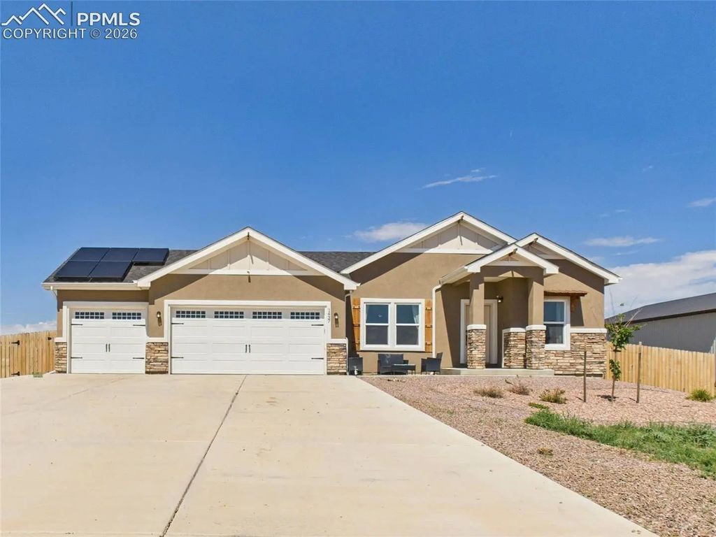 1437 N Chuckwagon Lane, Pueblo West