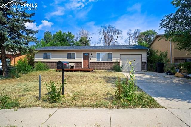 3658 Darkwood Place, Colorado Springs