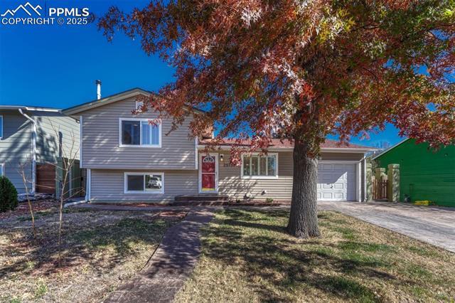 Homes for Sale in Colorado Springs, CO