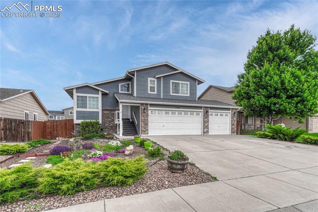 7262 Lone Eagle Lane, Colorado Springs