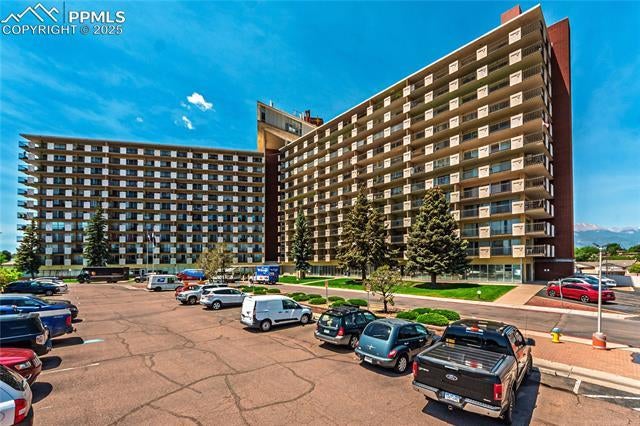 Homes for Sale in Colorado Springs, CO Homes for Sale in Colorado Springs, CO