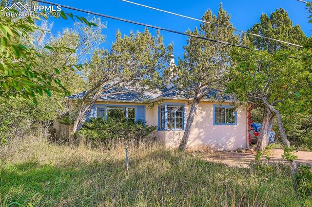 2036 Ridgeway Avenue, Colorado Springs