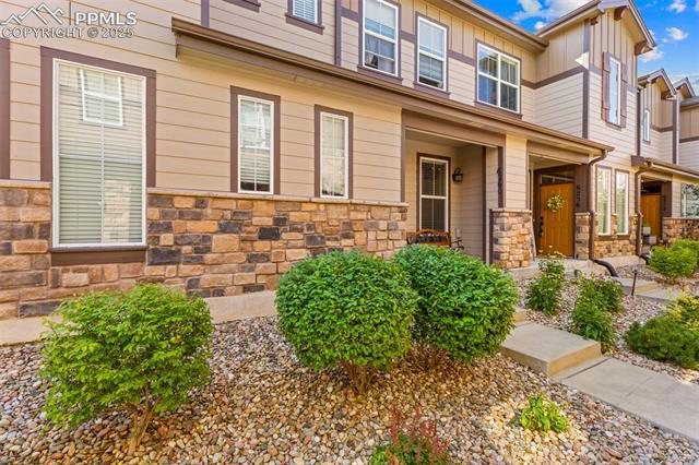 Homes for Sale in Colorado Springs, CO