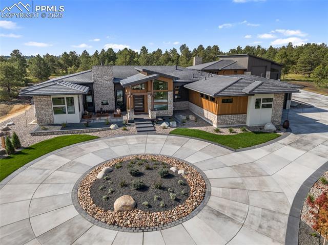 Homes for Sale in Colorado Springs, CO