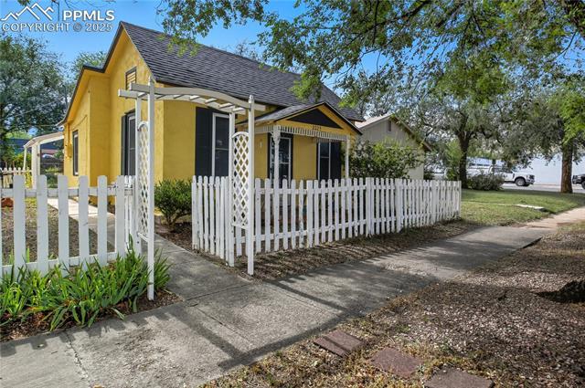 2225 Bott Avenue, Colorado Springs