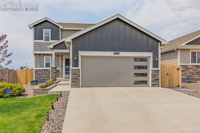 3024 Loot Drive, Colorado Springs