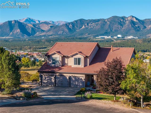 Homes for Sale in Colorado Springs, CO