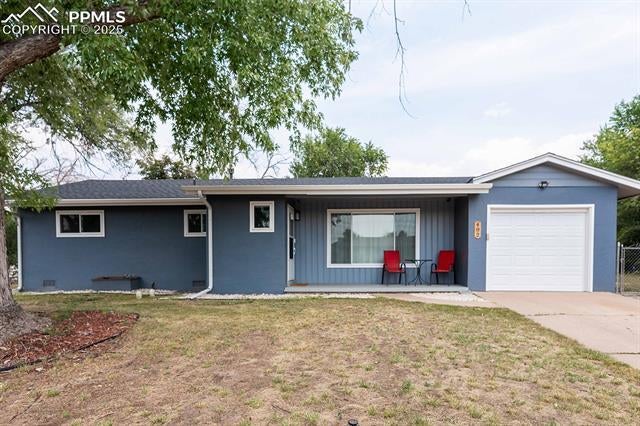 402 Grand Boulevard, Colorado Springs