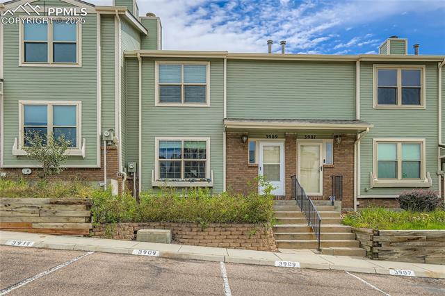 3909 Smoke Tree Drive, Colorado Springs