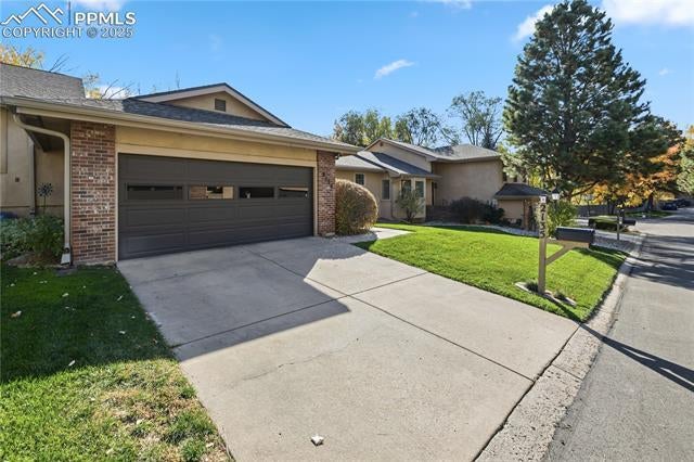 Homes for Sale in Colorado Springs, CO