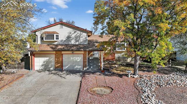 6657410, Residential, 7550 Painted Rock Drive, Colorado Springs, CO, Sunrise Ridge, 80911