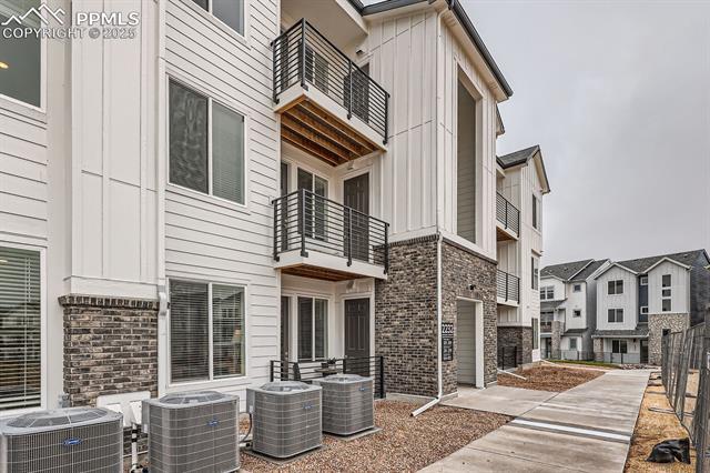 2232 Arikaree Heights 207, Colorado Springs