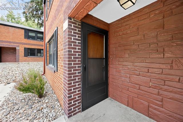 2423 Paseo Road, Colorado Springs